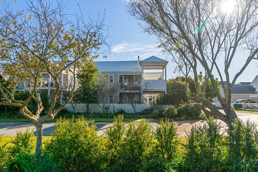 3 Bedroom Property for Sale in Thesen Islands Western Cape